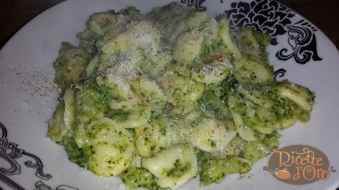 orecchiette con broccoli