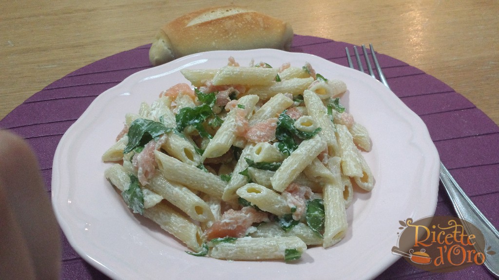 Pennette Salmone Rucola e Philadelphia