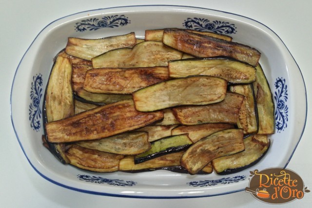 parmigiana-di-melanzane-bianca-fondo