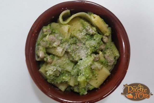 calamarata-broccoli-salsiccia