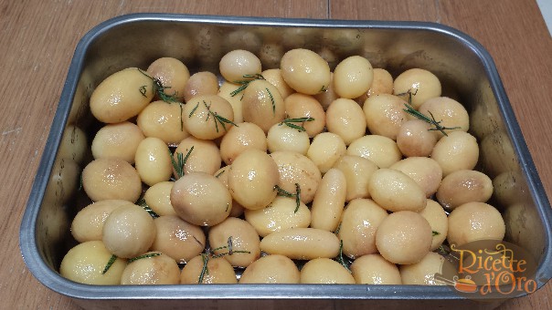 patate-novelle-al-forno-crude